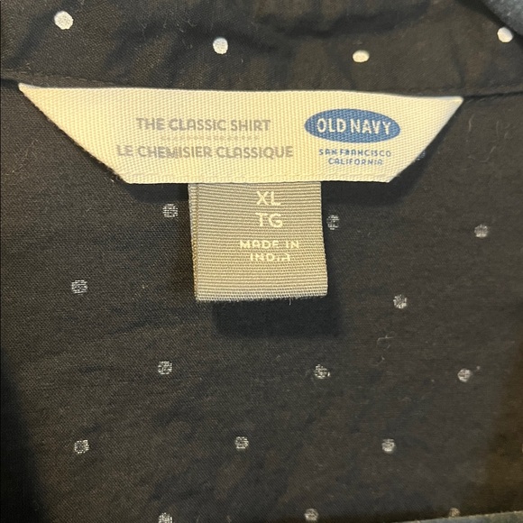 Old Navy Black and White Polka Dot Button Down Shirt, Size XL - Picture 2 of 3